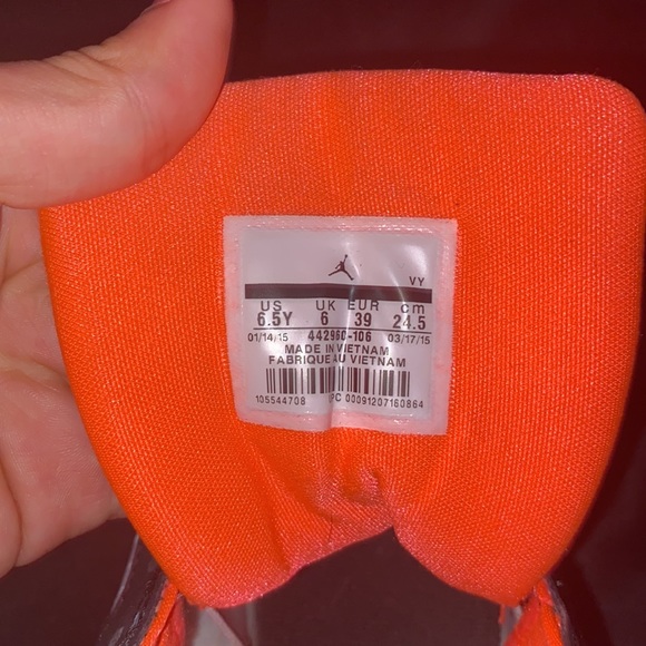 I’m selling Jordan 7s retro gg White/white-black-hot lava size 6.5 - Picture 4 of 7